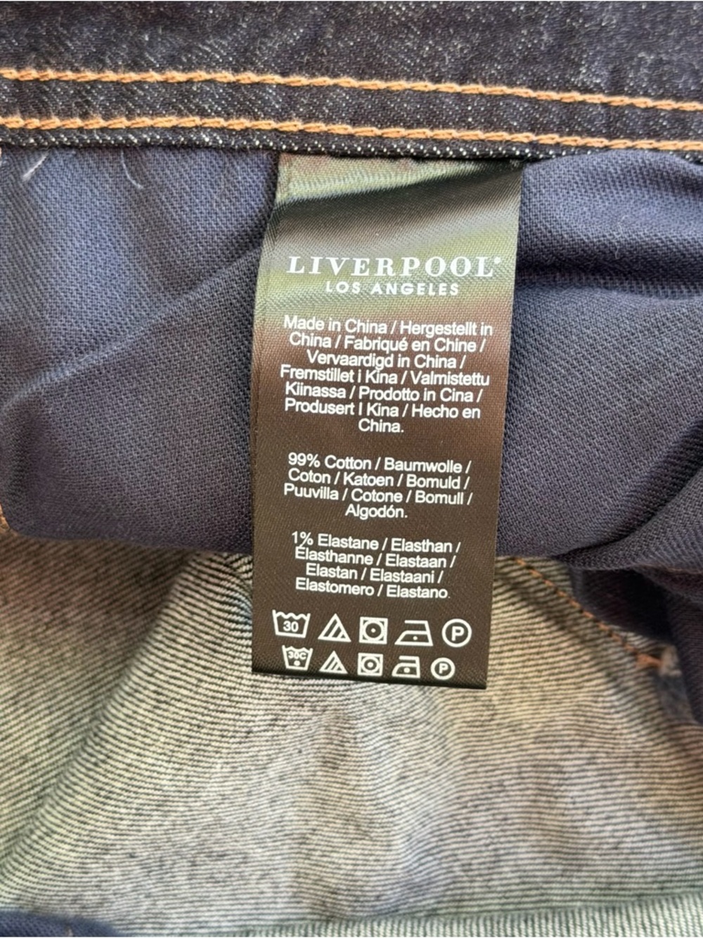 Men’s Liverpool Los Angeles Denim Jeans
Button Fly Size 36x32 - Picture 7 of 11